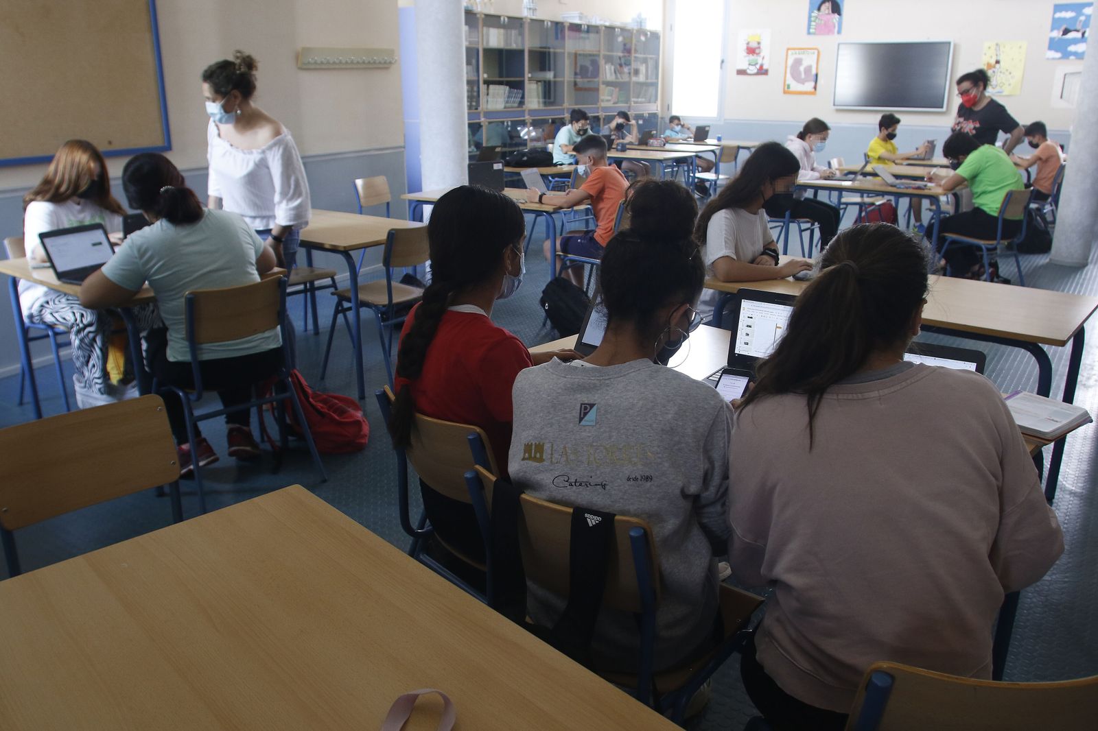 Alumnos en un instituto.