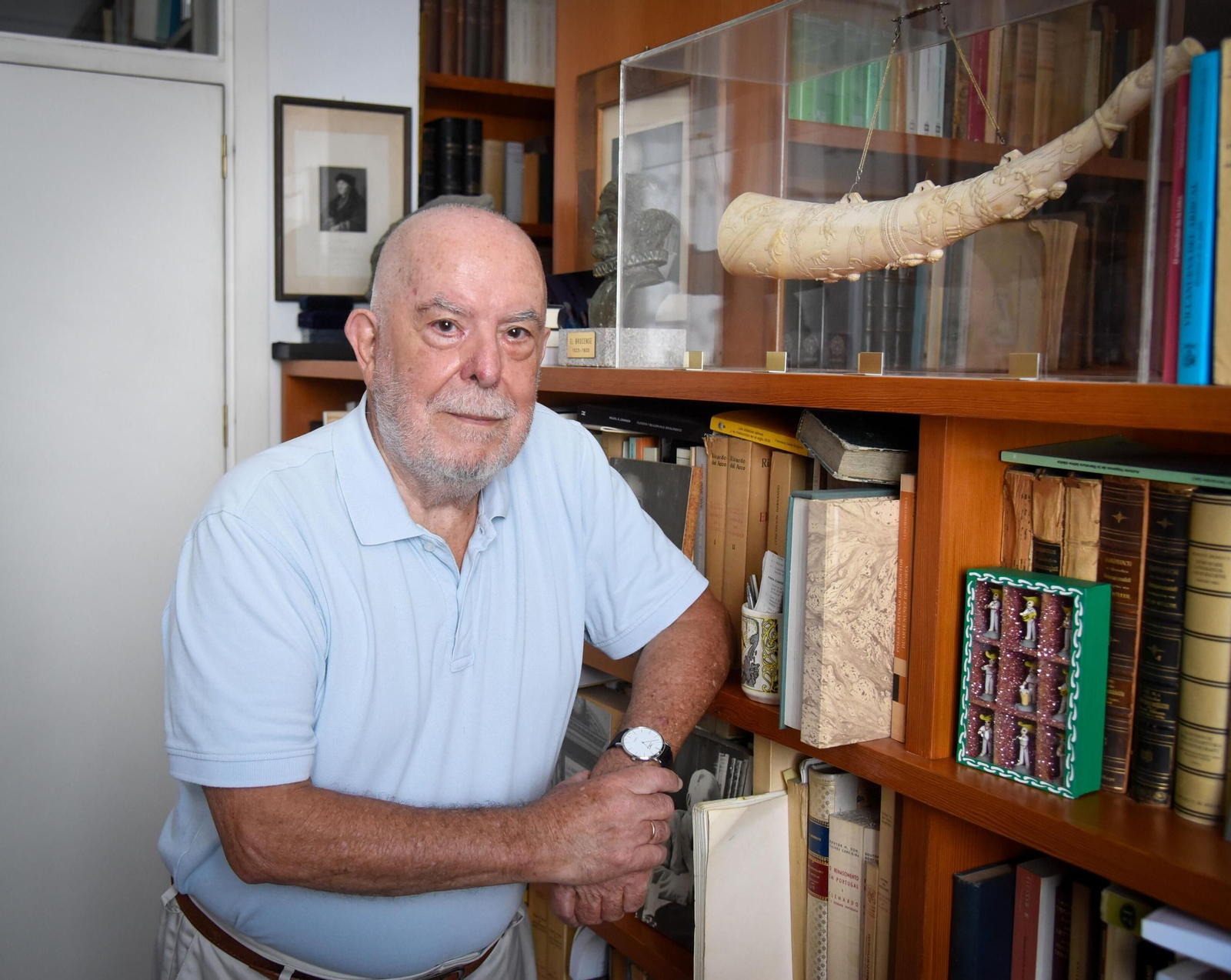 Galería gráfica: Consuelo Varela y Juan Gil, premiado con el premio Manuel Clavero