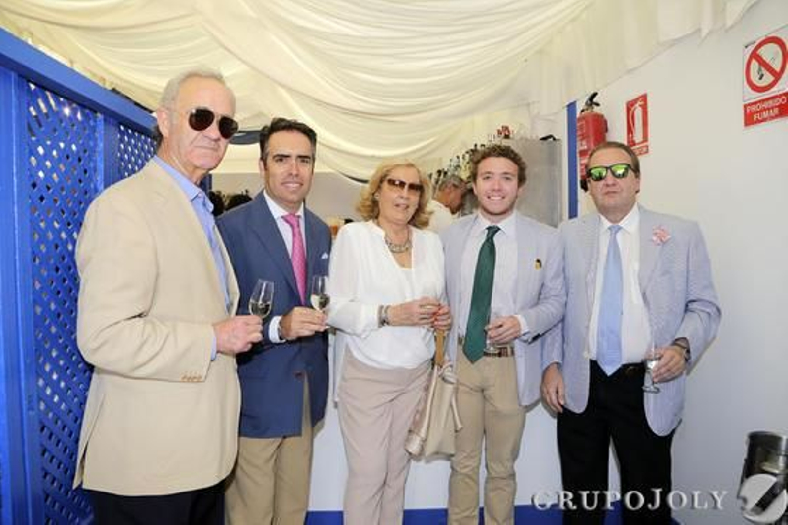 Cándido Jordi, su esposa Ángeles Oliva, Rafael Padilla padre e hijo, y Rafael Navas.

Foto: Manuel Aranda