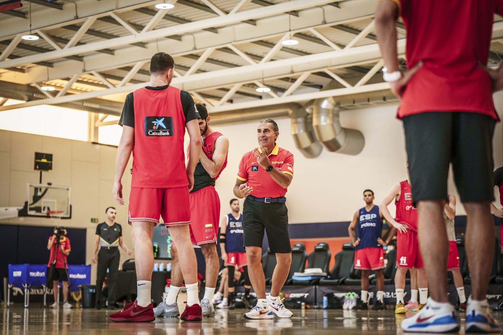 Sesión de la selección española en The Embassy