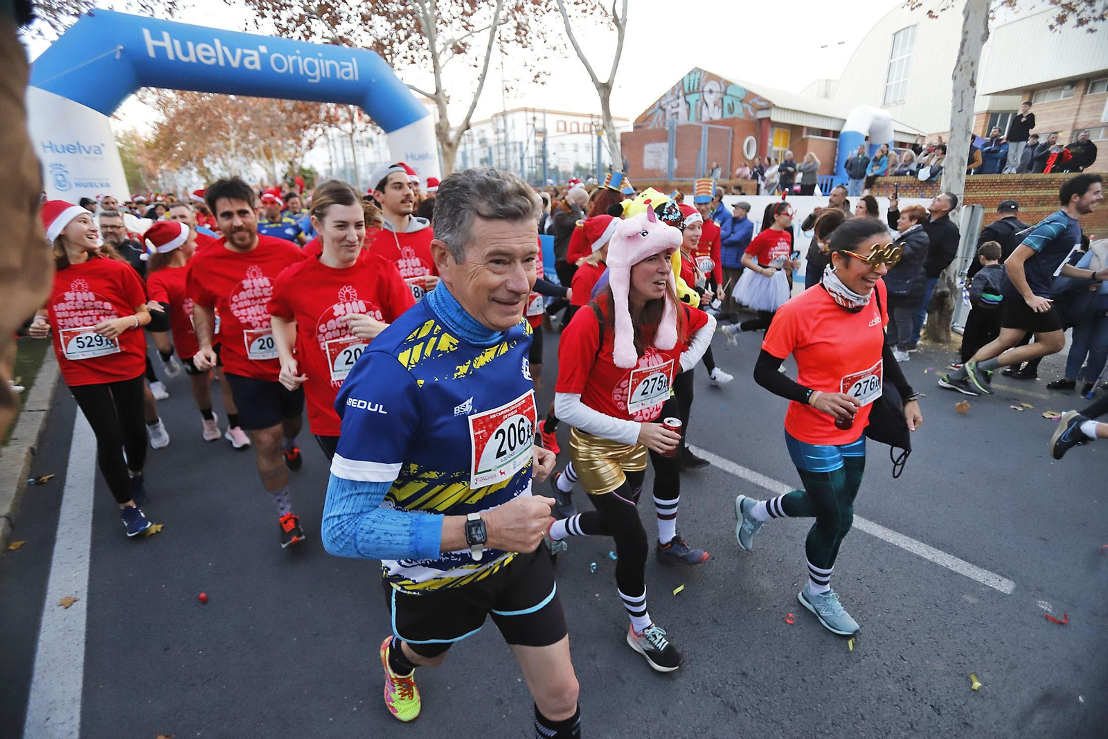 Imágenes de la XIII carrera de San Silvestre en Huelva