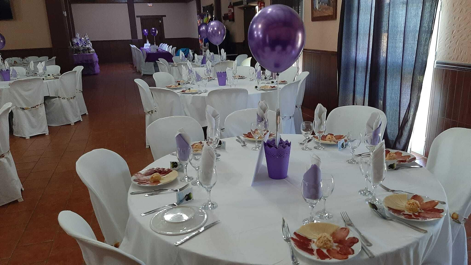 Restaurante El Molino, en El Torno Dónde celebrar la comida de Navidad con compañeros de trabajo, familia o amigos en Jerez