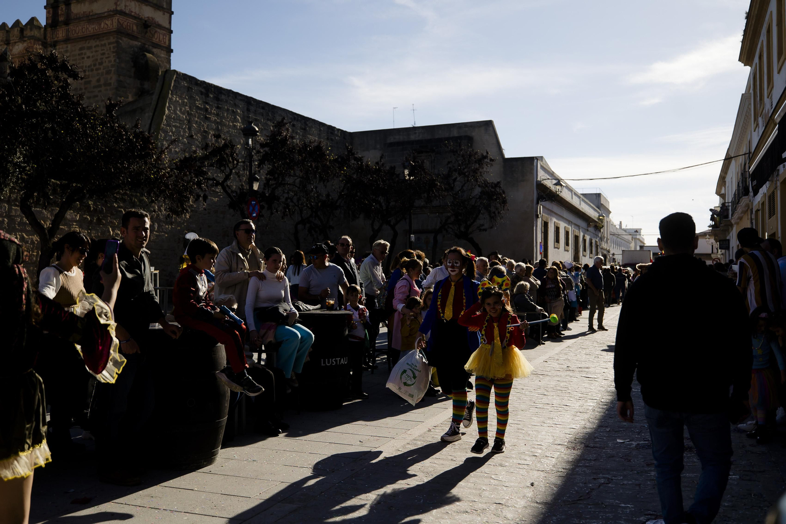 Búscate en las imágenes de la cabalgata de carnaval del Puerto de Santa María