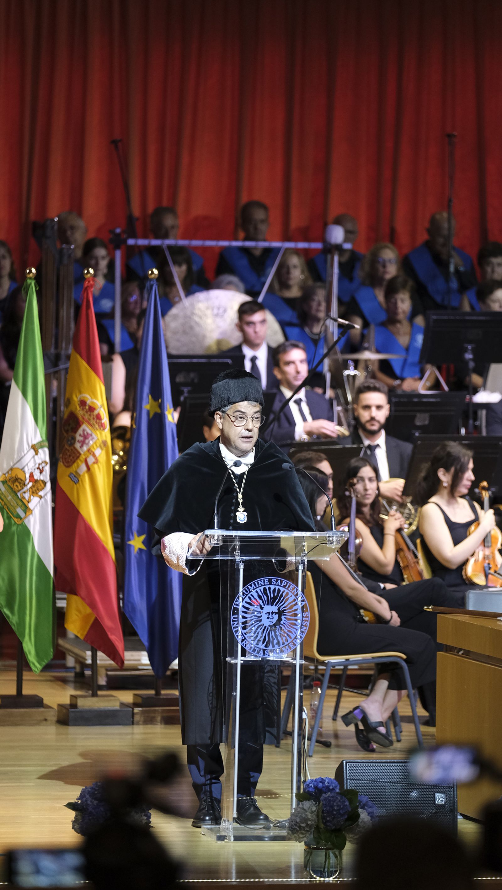 El Presidente de la Junta Juanma Moreno, inaugura el curso universitario andaluz en Almería
