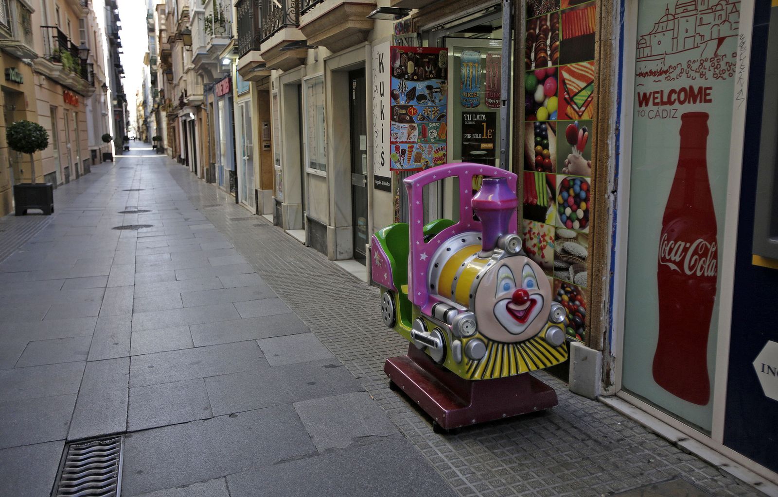 Imágenes del estado de alarma en cadiz - día 2