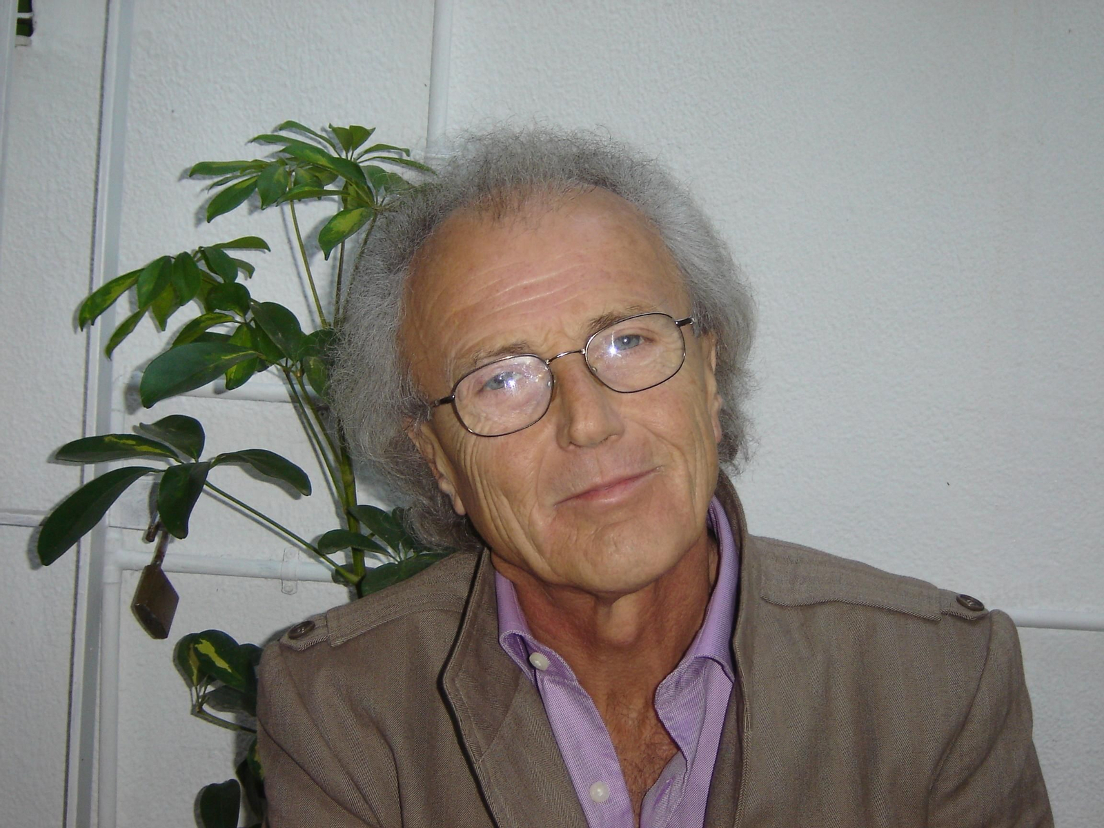 Fallece el médico y poeta jerezano Pedro Rivera Cross, autor de ‘Alfileres de colores’