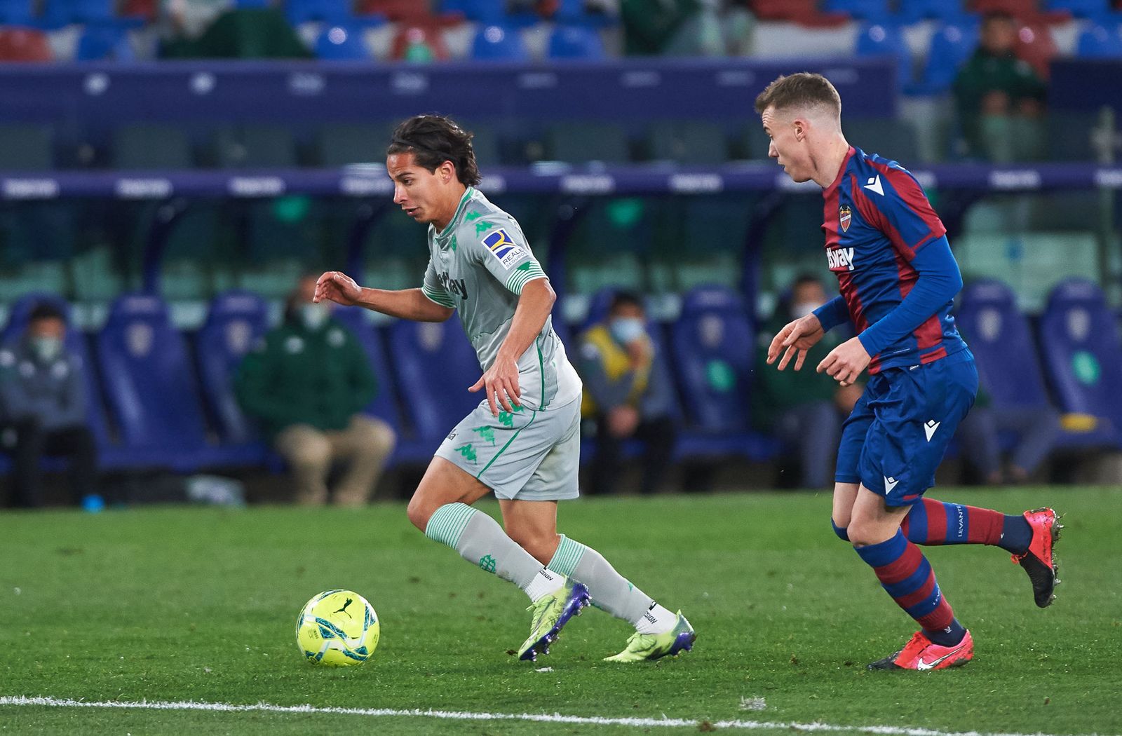 Betis - Levante: horario y donde ver el partido de Liga