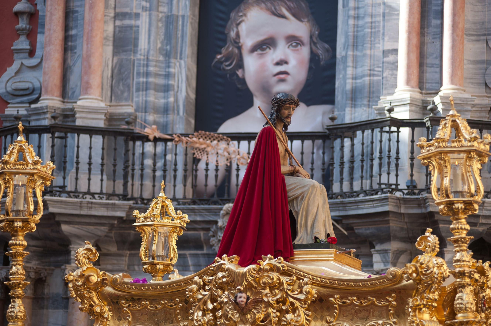 Las fotos de Estudiantes en el Lunes Santo en Málaga