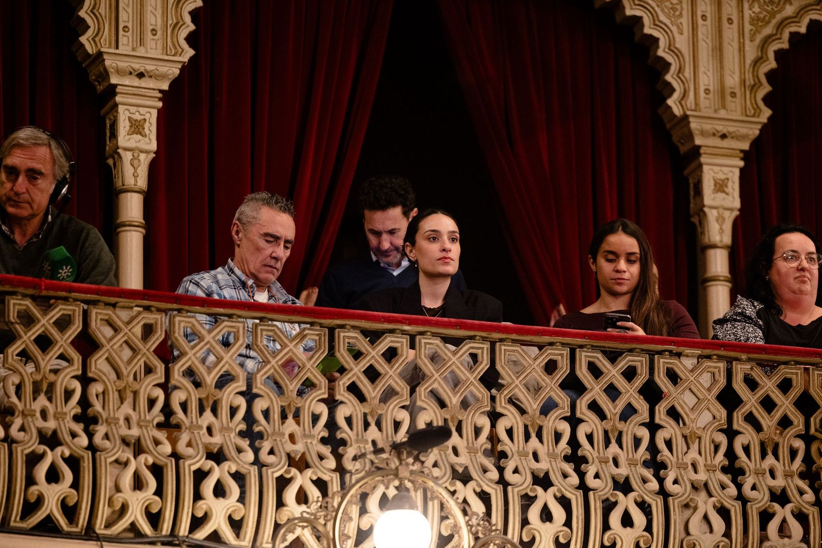 Búscate entre las mejores imágenes de la sexta sesión de cuartos de final del COAC 2026