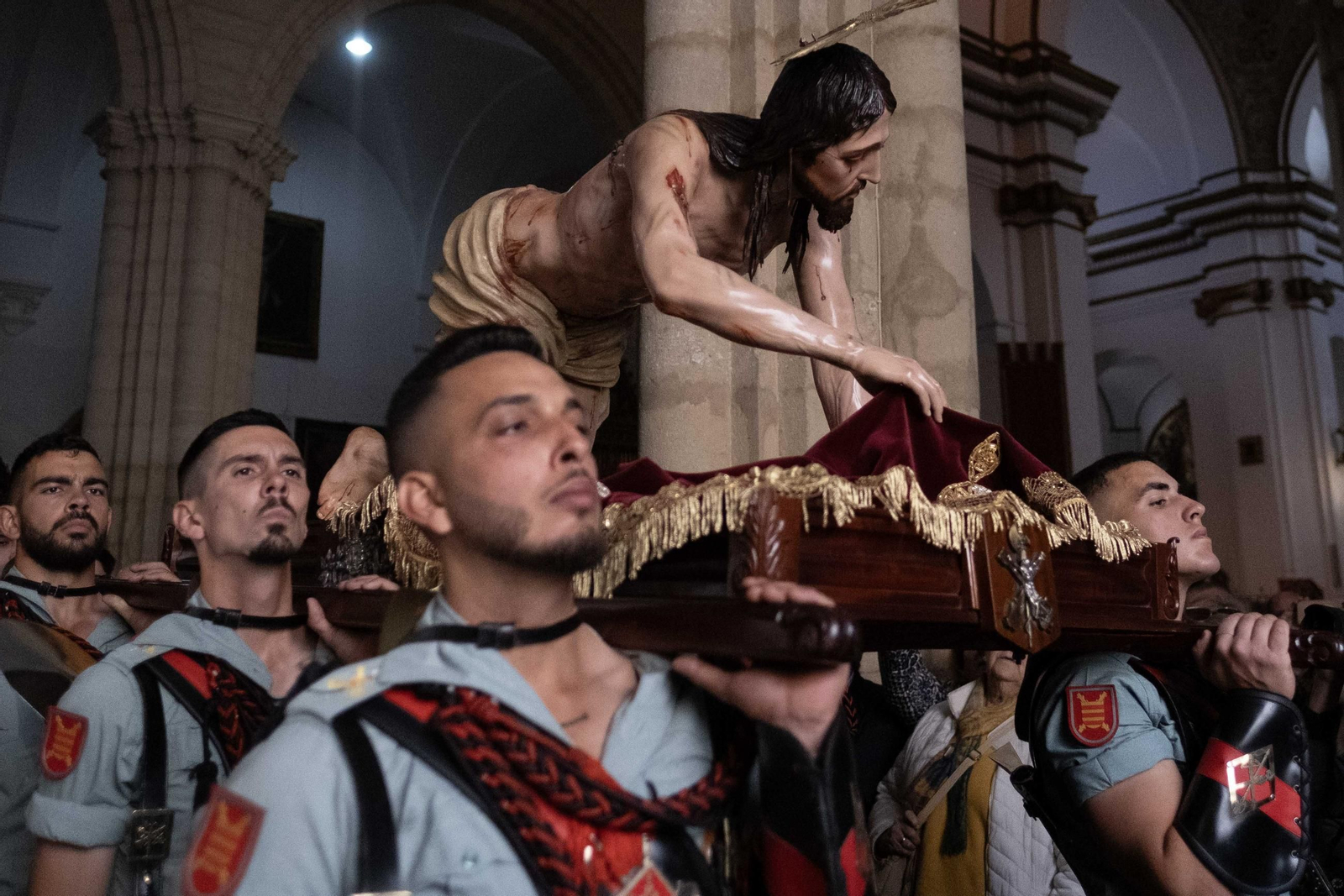 La Legión en el Miércoles Santo de Antequera, en imágenes