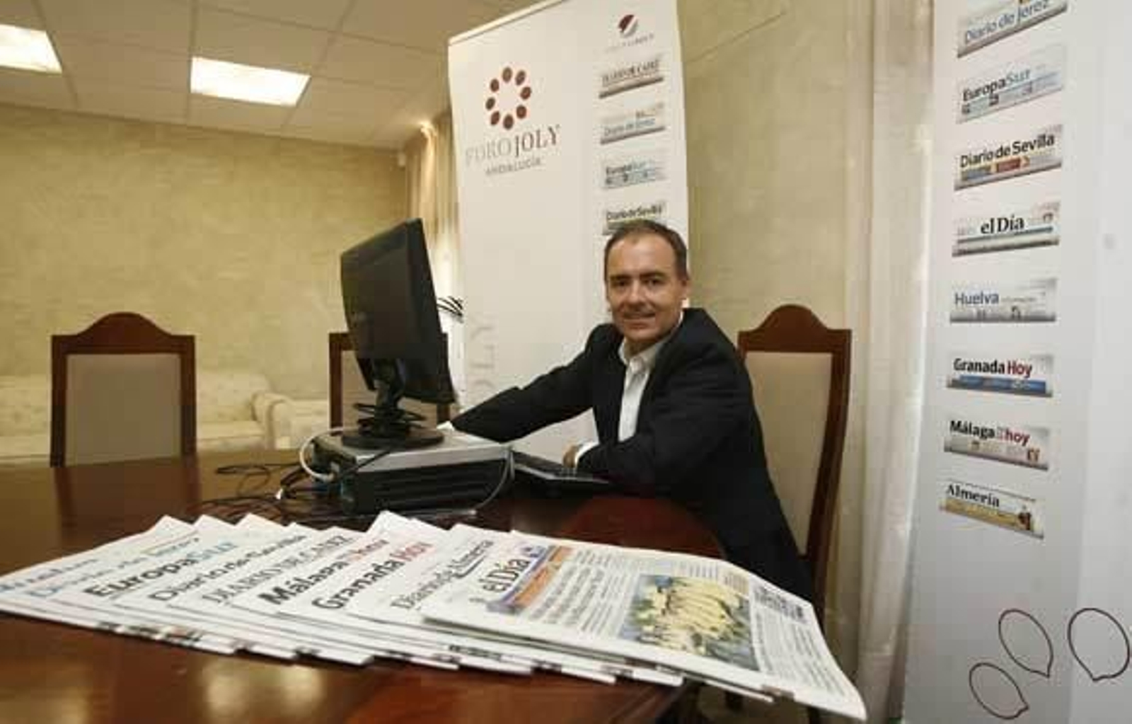 "¿Google una red social? Creo que no, pero en lugar de una red social habrá una red de redes sociales"