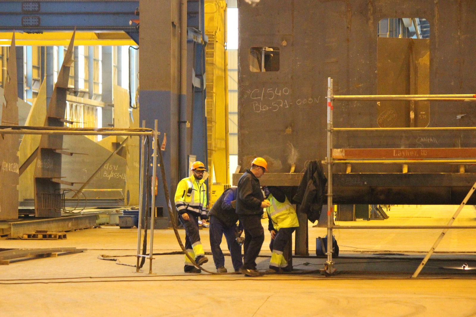 Uno d elos talleres de Navantia Puerto Real Uno d elos talleres de Navantia Puerto Real
