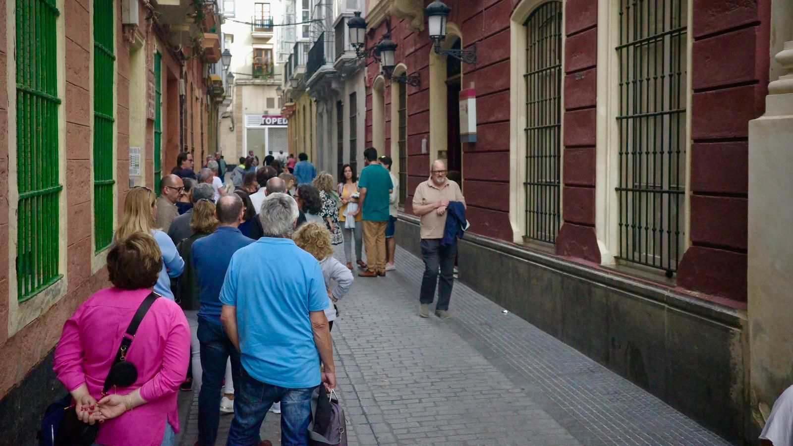Visita a los secretos del Museo de Las Cortes de Cádiz, en imágenes