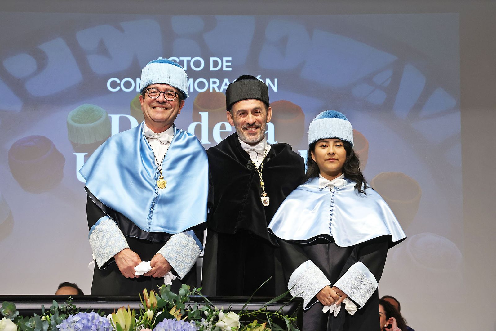 Fotografías de la investidura de los nuevos doctores y doctoras en el acto del 3 de marzo de la universidad de Huelva