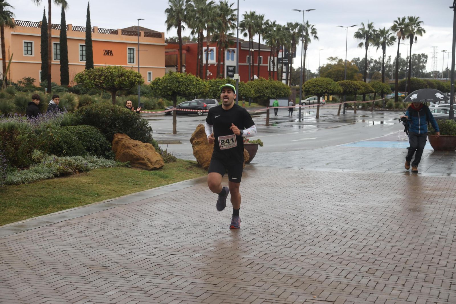 La Carrera por el Día Internacional de la Mujer en Málaga, en fotos