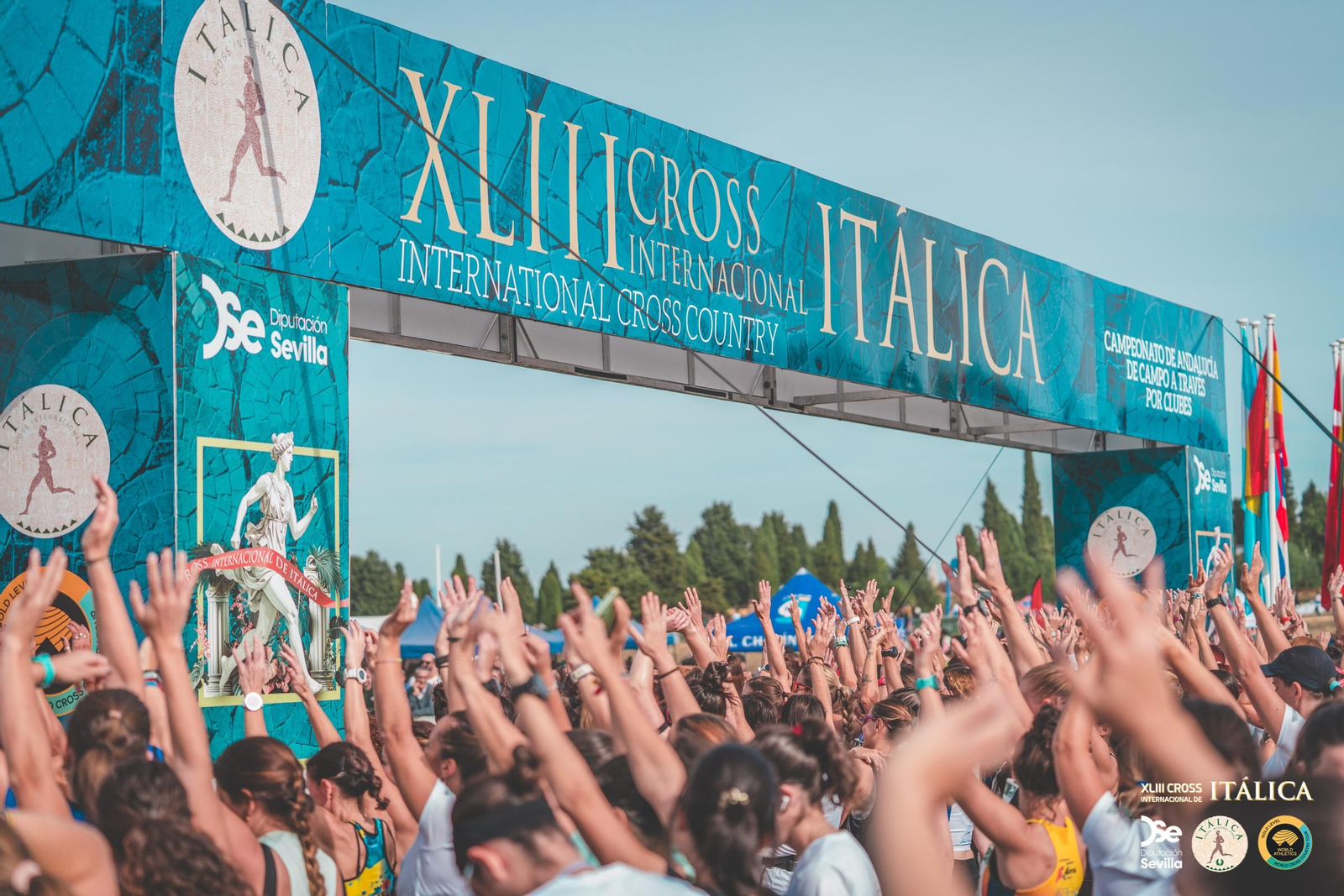 Búscate en las fotos del Cross de Itálica 2025 | 1