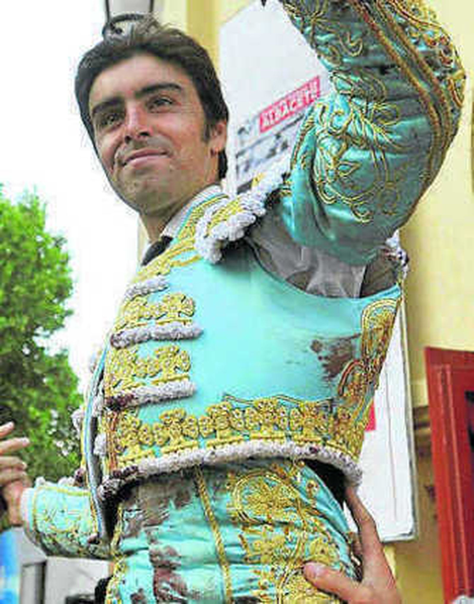 Perera, en su salida a hombros.