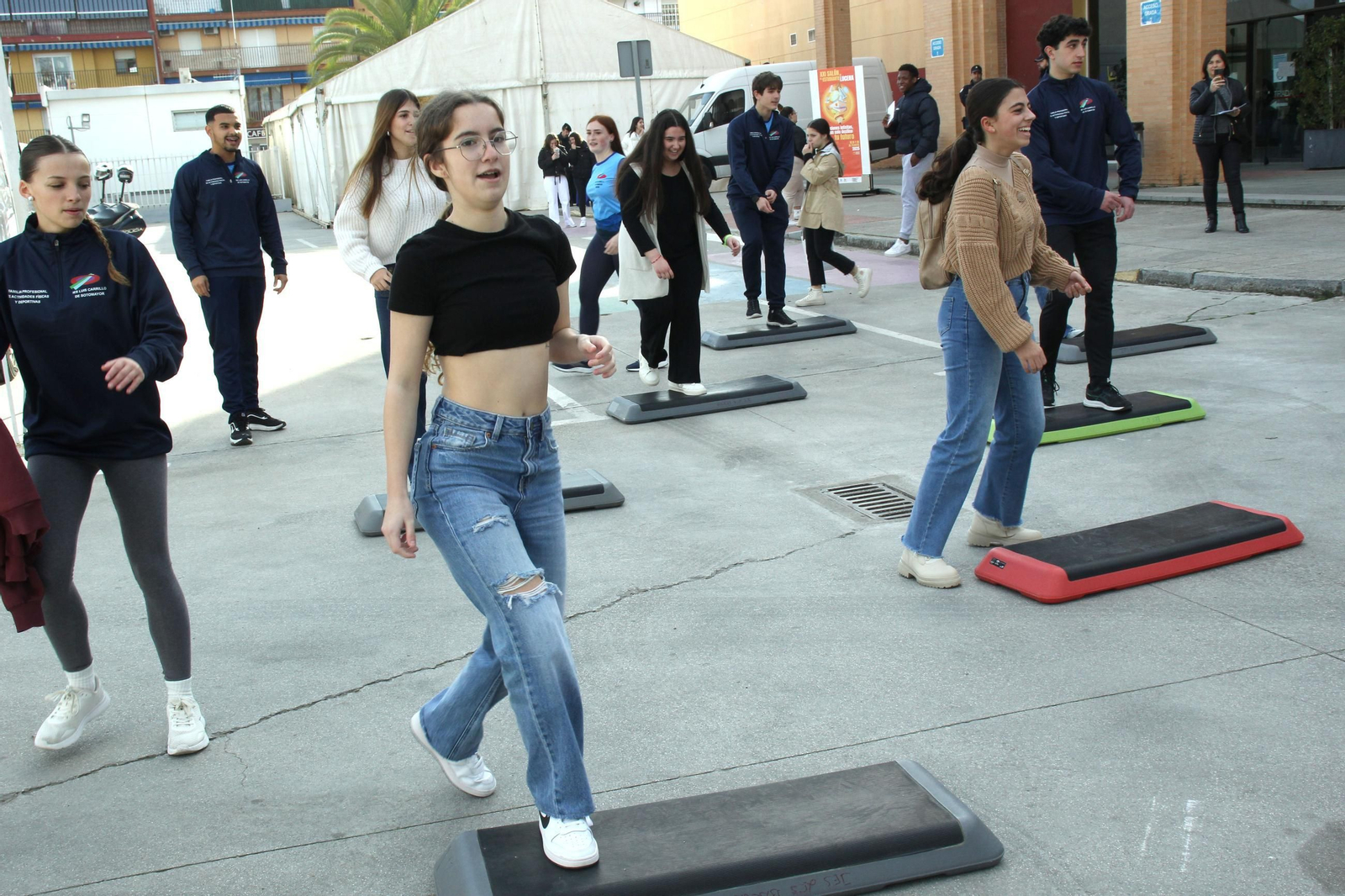 El Salón del Estudiante de Lucena, en imágenes