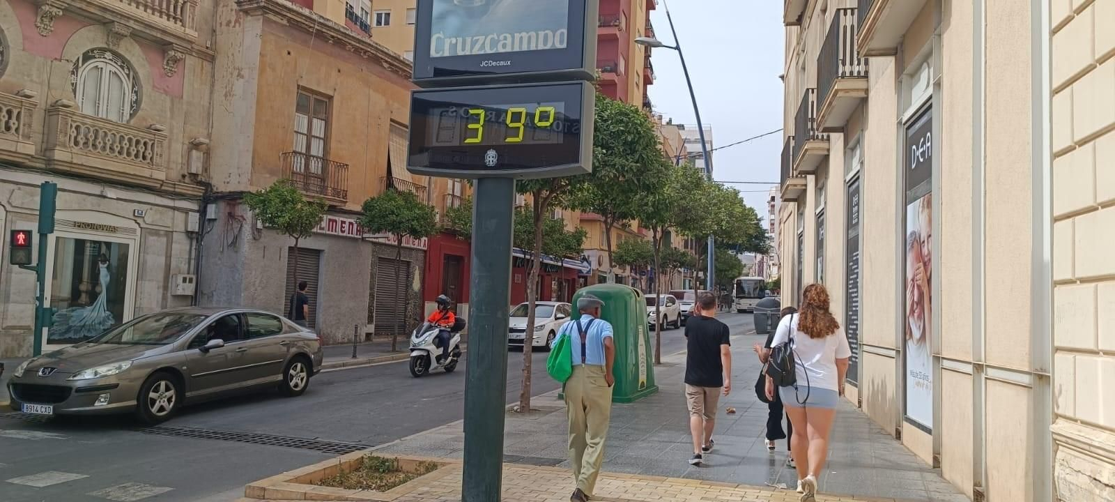 39 grados en el centro de la ciudad en una de las últimas olas de calor
