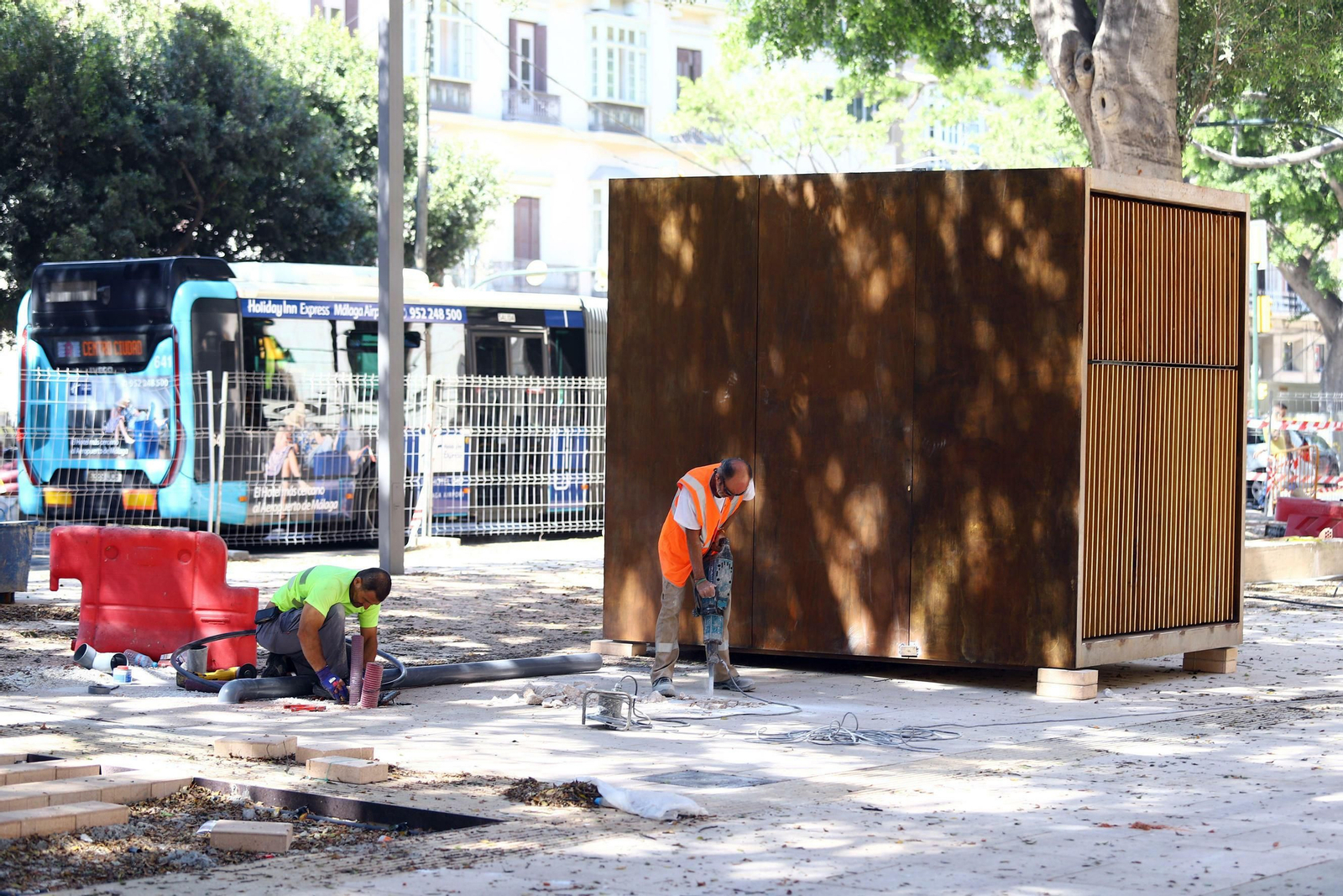 Las fotos de los nuevos puestos de flores de la Alameda