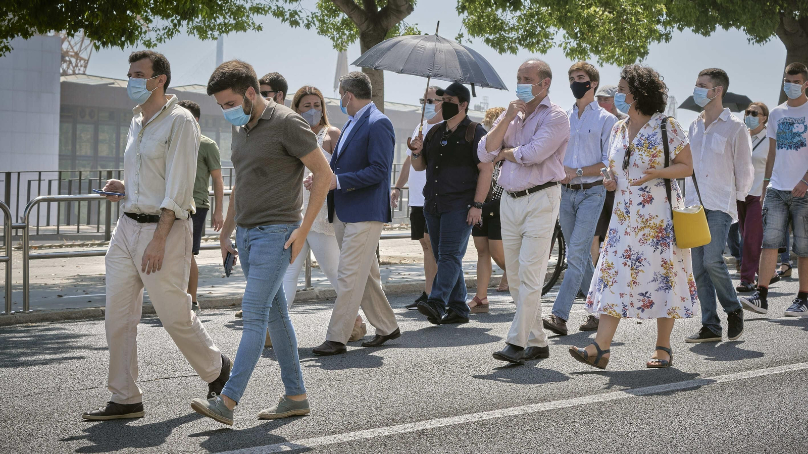 Manifestación de trabajadores de Airbus y sus familiares en defensas de sus empleos.