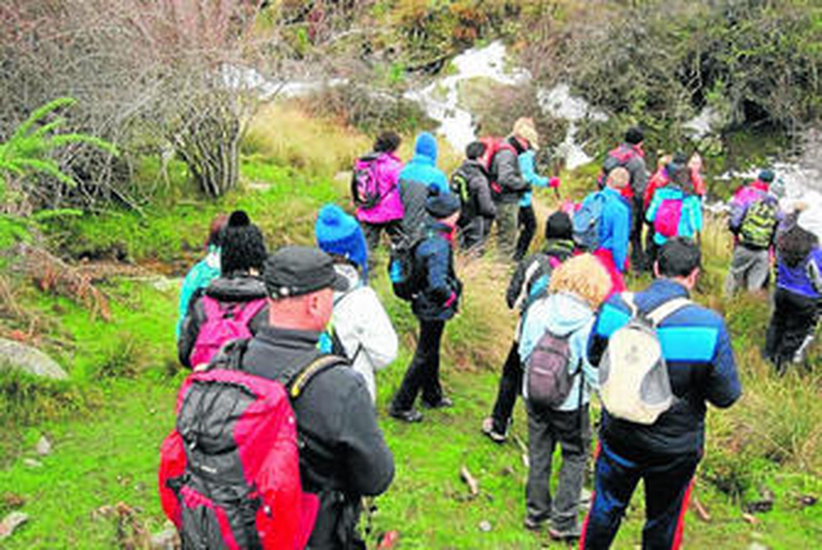 Las rutas senderistas de la edición de este año han congregado a multitud de abderitanos.