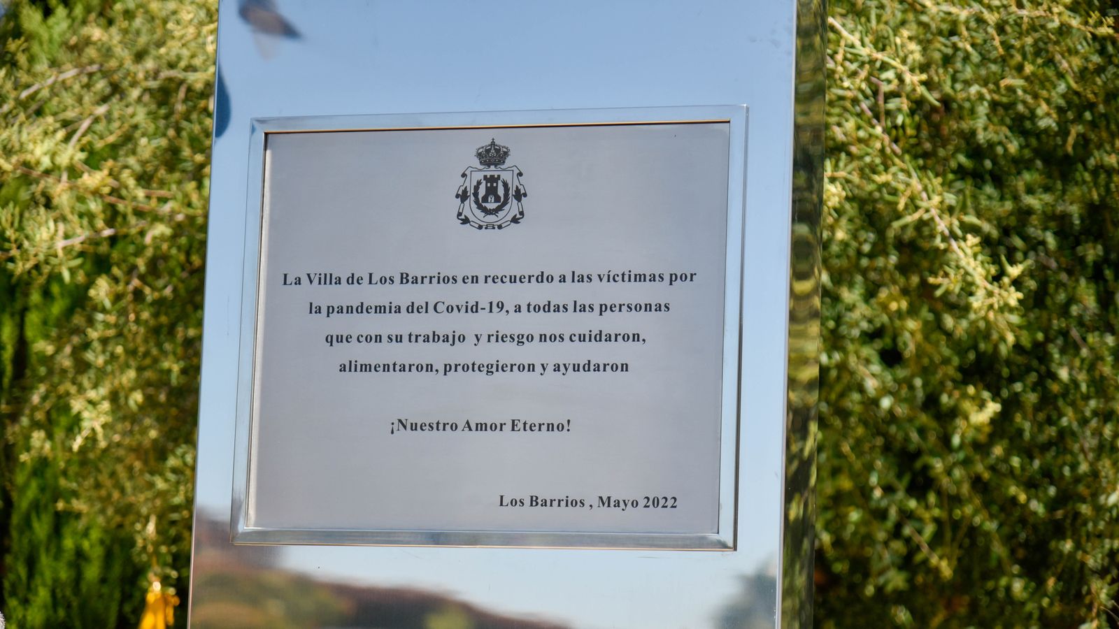Fotos del homenaje en Los Barrios en recuerdo a las víctimas de la Covid-19