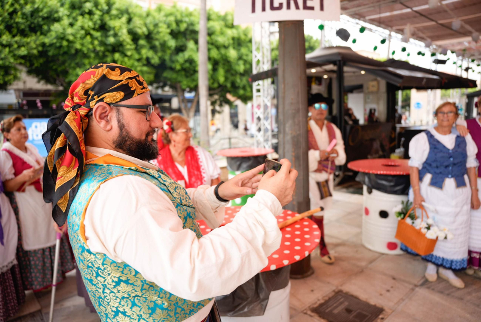 En imágenes: así es la indumentaria tradicional de Almería