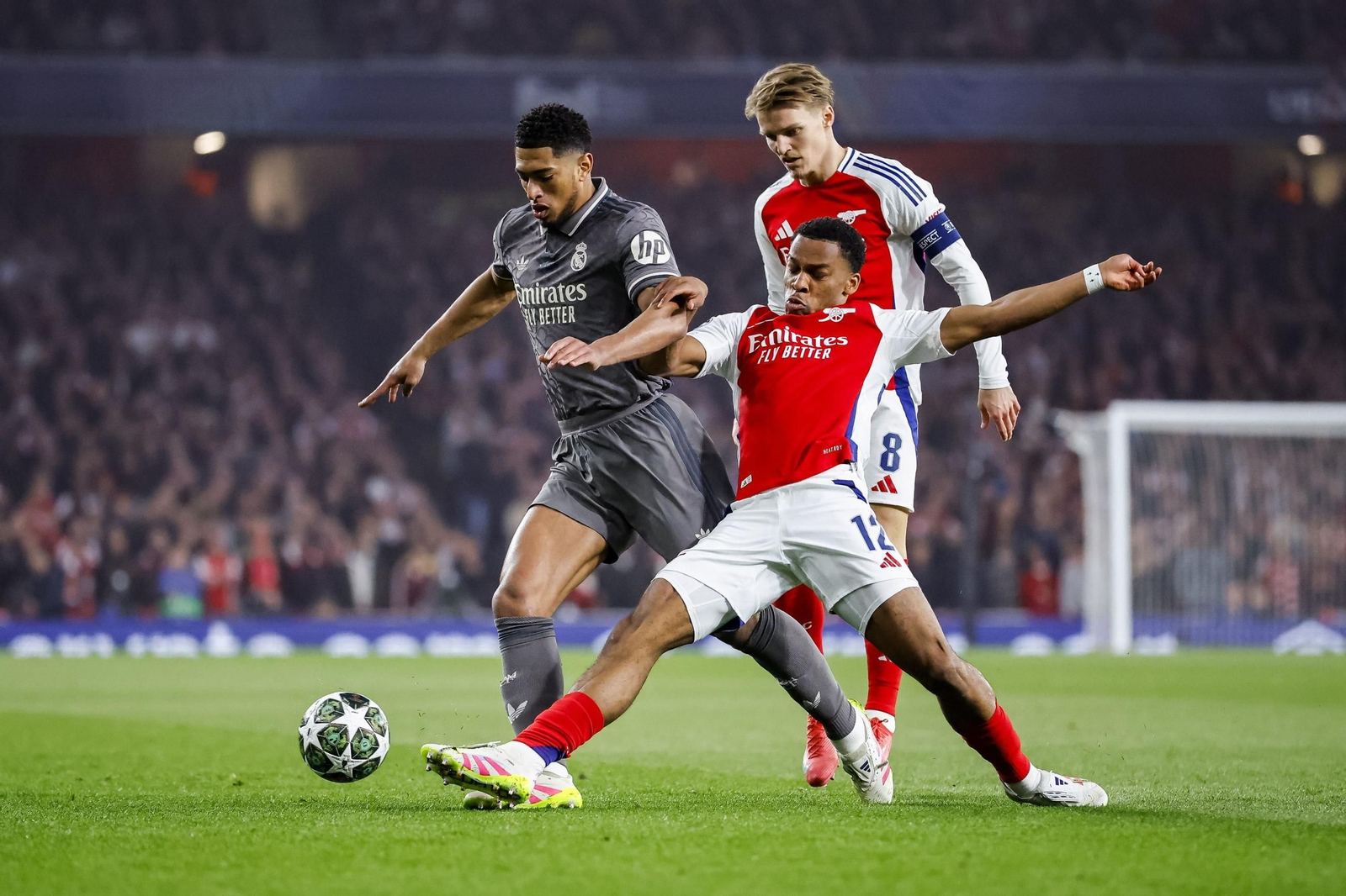 Las mejores fotos del Arsenal - Real Madrid