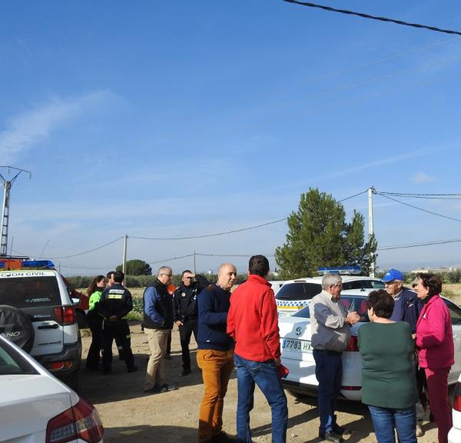 El alcalde de Huércal Overa, Domingo Fernández, acompañó a los efectivos en el simulacro