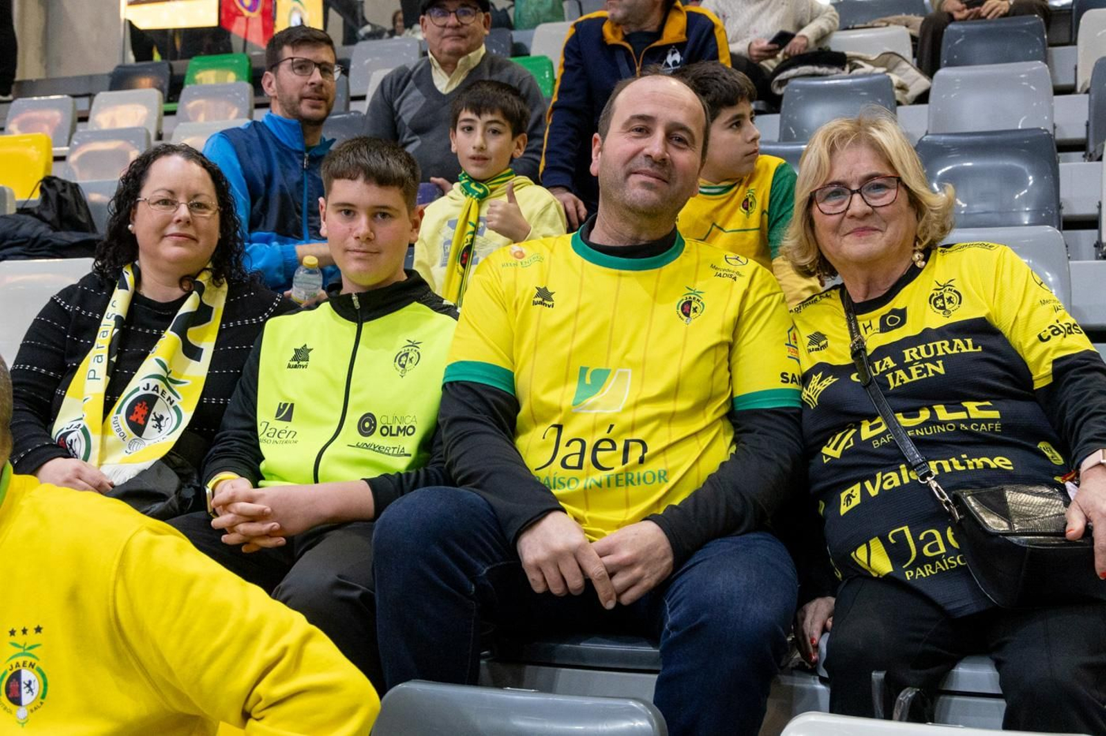 El éxtasis de la victoria copera del Jaén Paraíso Interior FS sobre el Barça, en imágenes