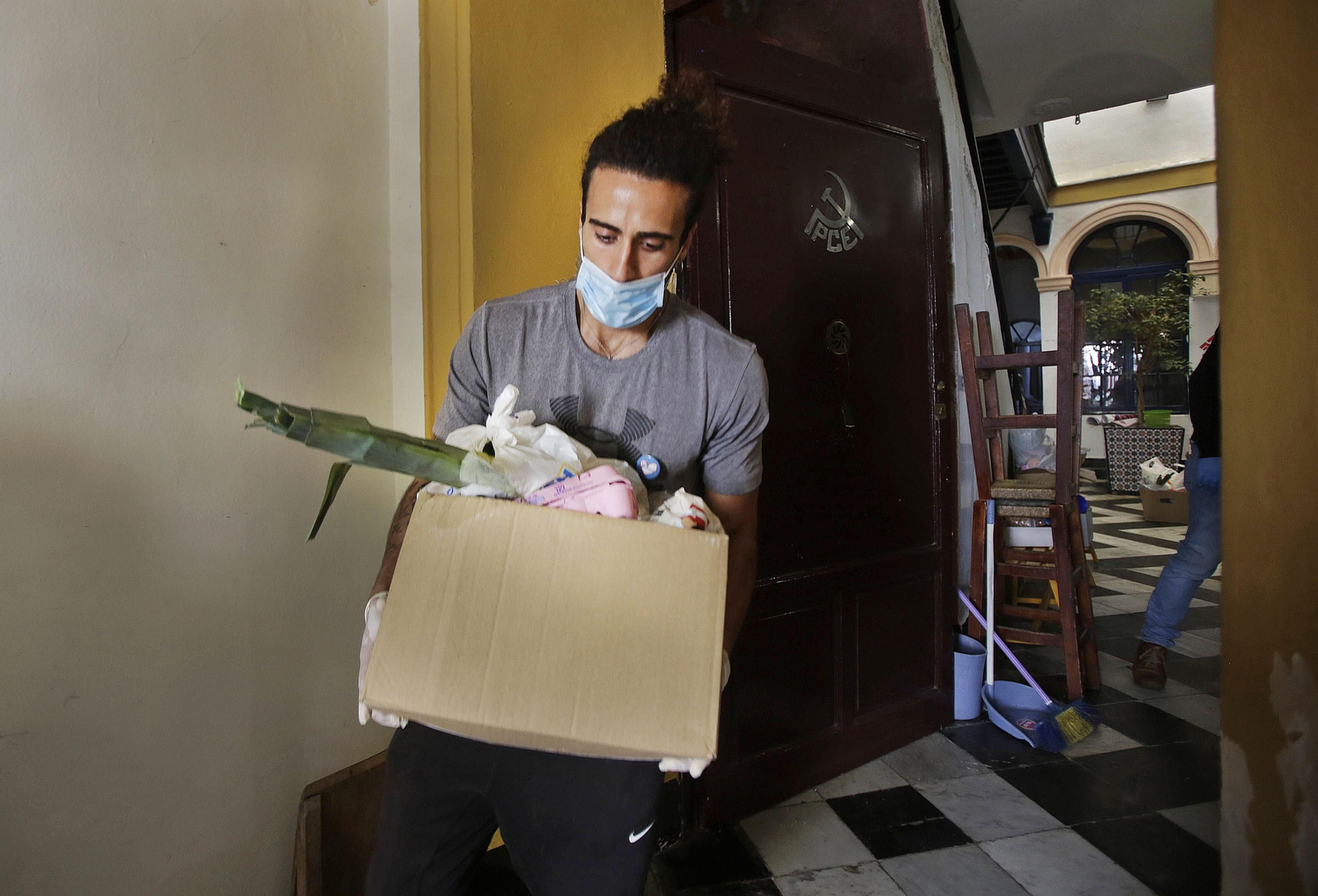 INVISIBLES, un puñado de voluntarios que solo se dejan ver por los mas necesitados.