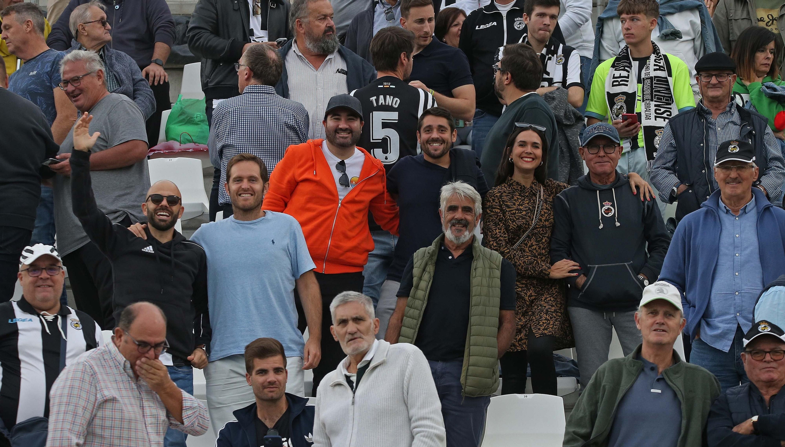 Búscate durante el Balona - Mar Menor en el Ciudad de La Línea