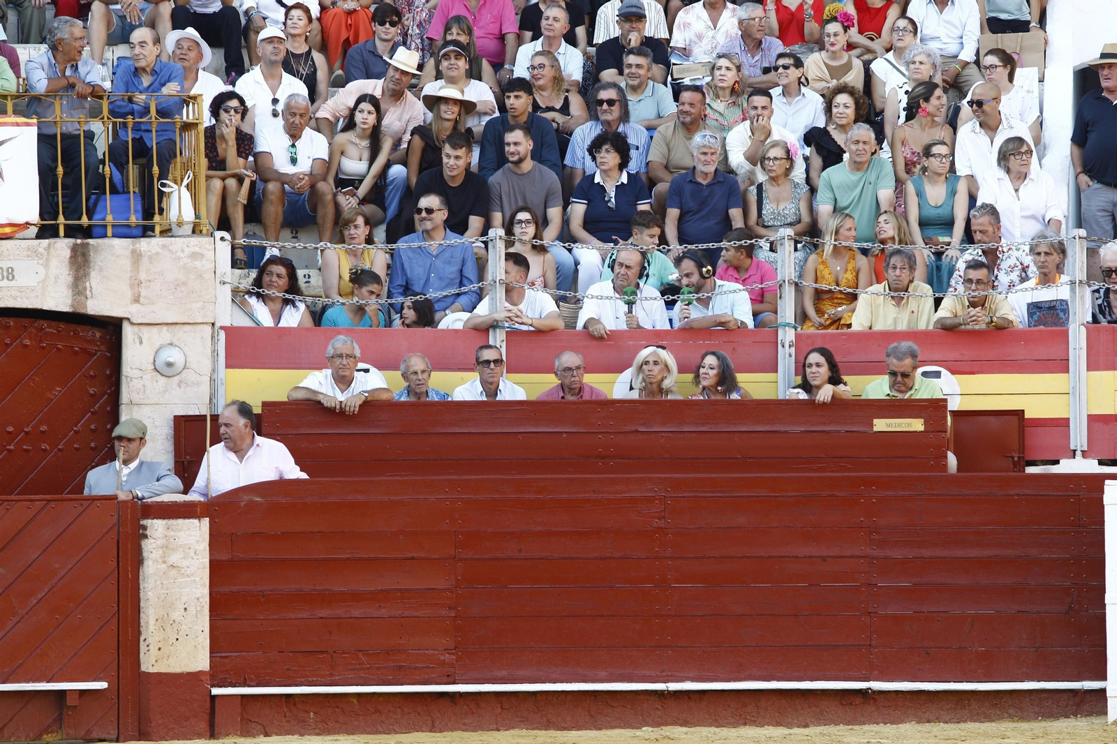 Las mejores imágenes de la corrida de toros de Diego Ventura, Talavante y Pablo Aguado, en Almería