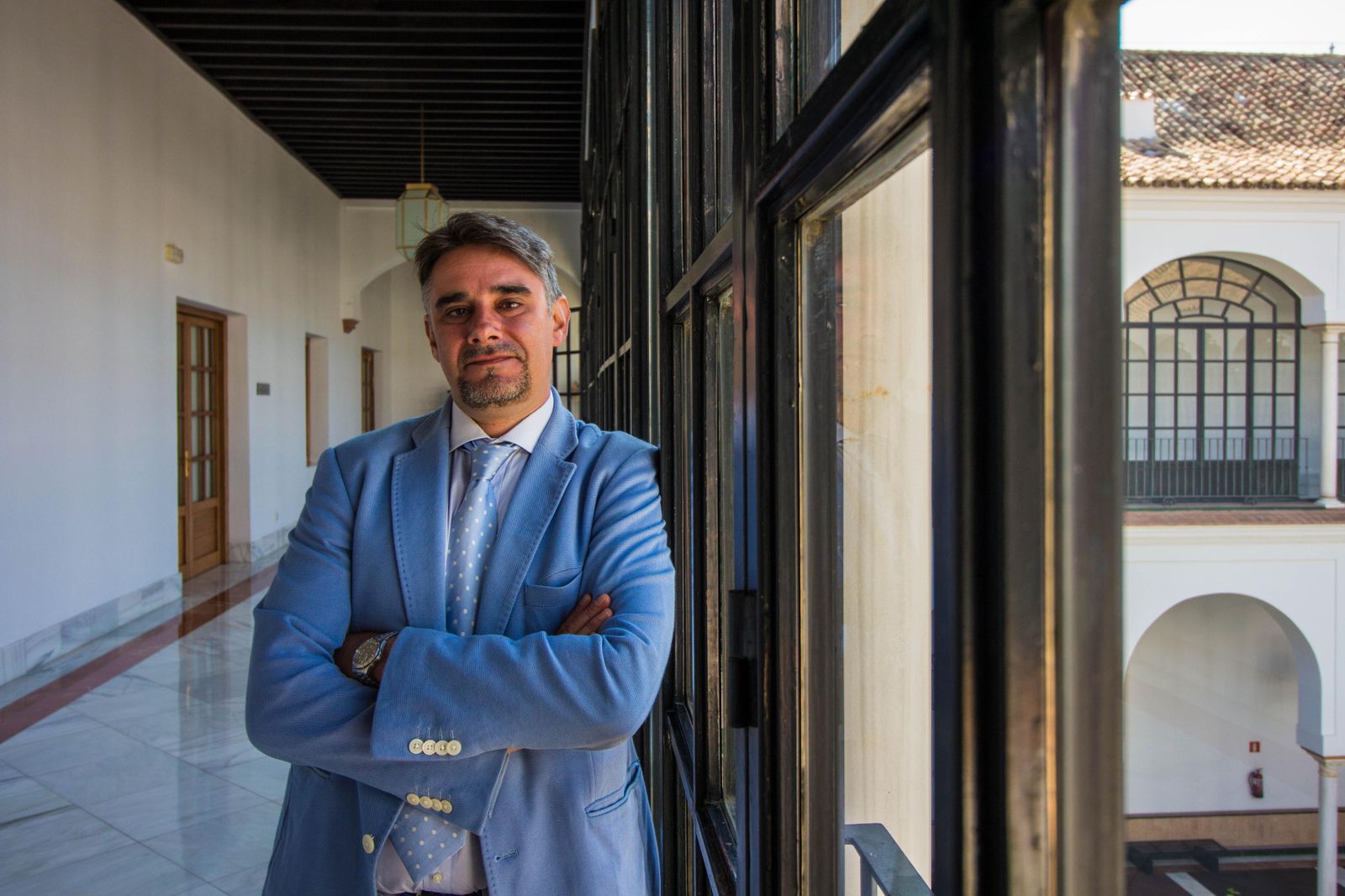 "El futuro de Sevilla deben ser las energías renovables"