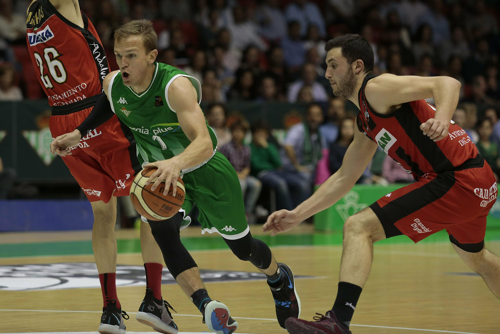 Un lance del partido.