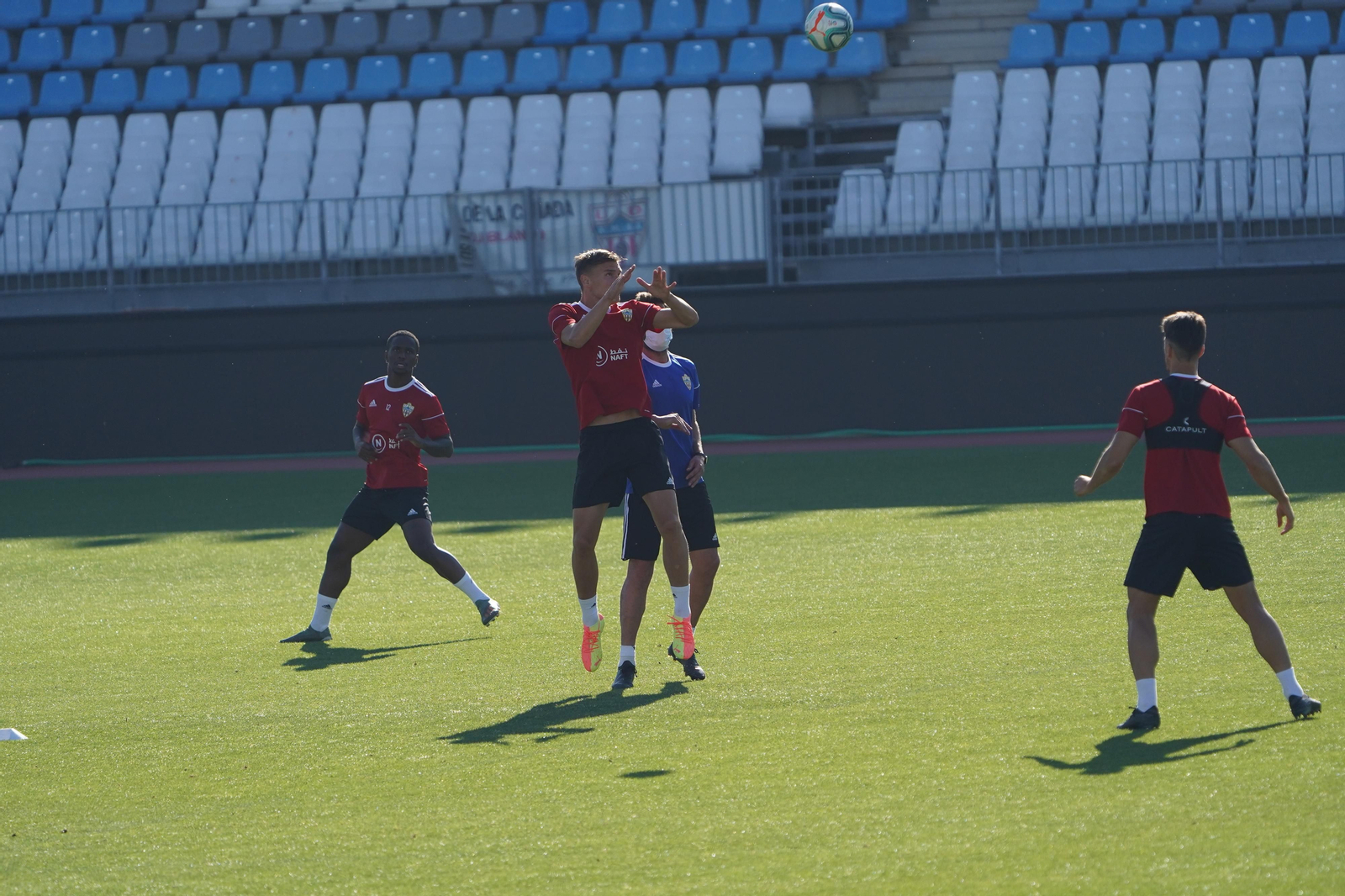 Entrenamiento del Almería (jueves 11)