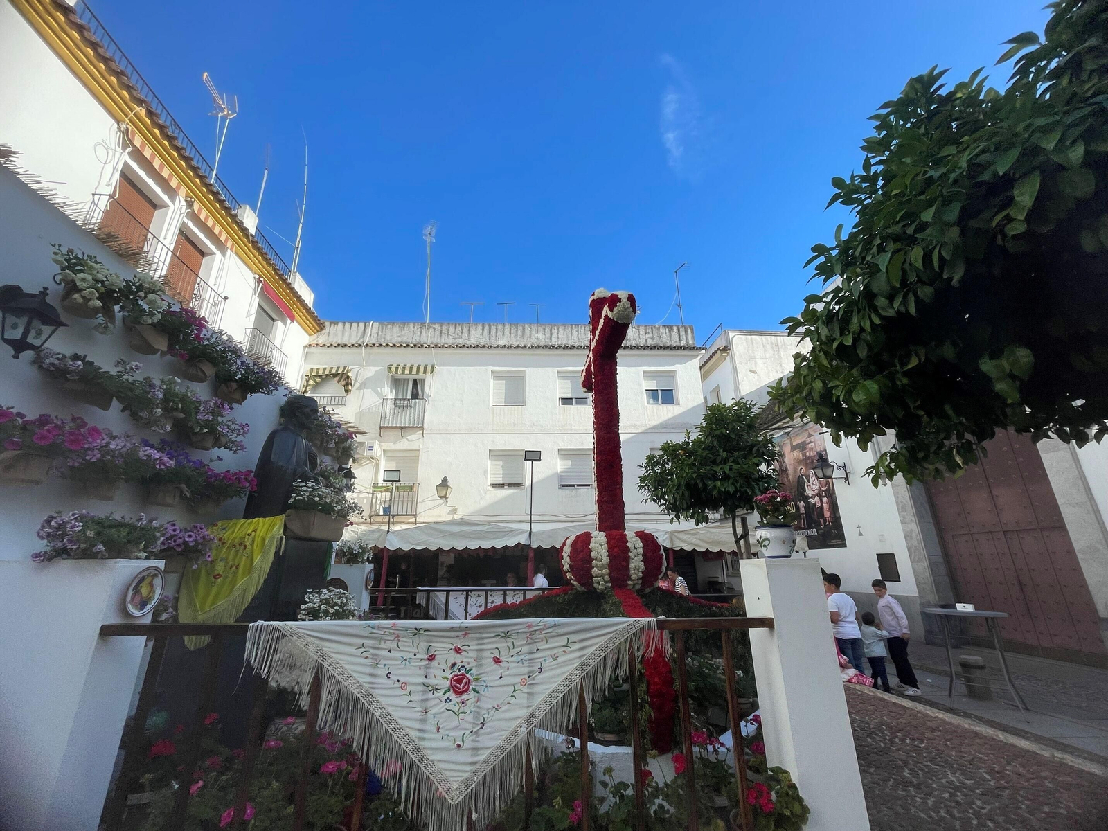 Cruz de la Hermandad de Nuestro Padre Jesús Nazareno. Las Cruces ganadoras del concurso municipal de Córdoba 2024, en imágenes
