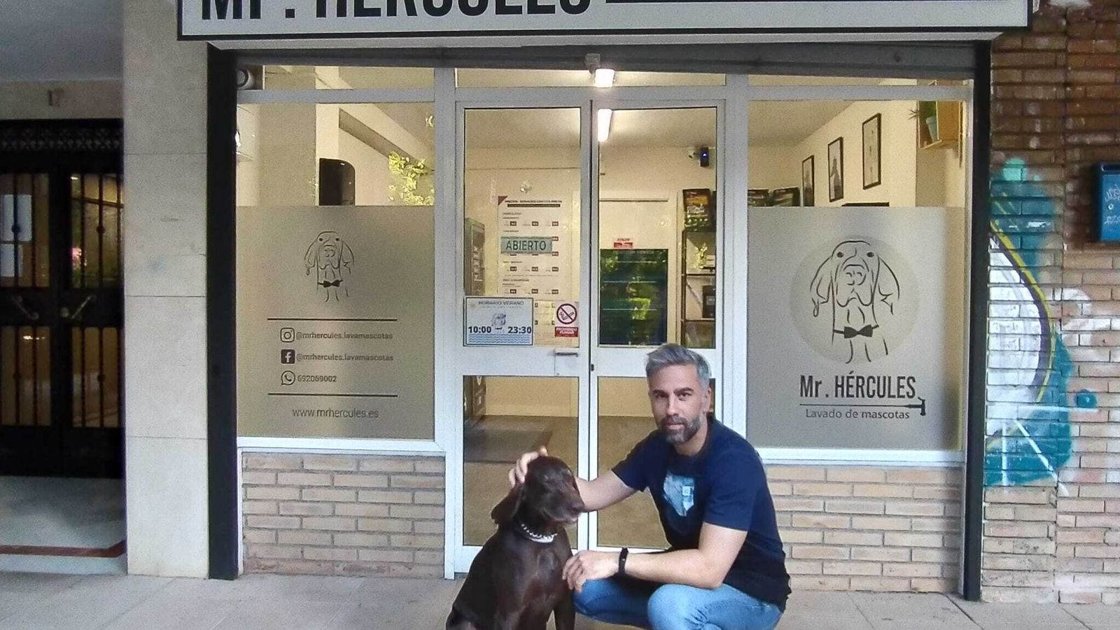 Los lavados gratuitos en Mr. Hércules se extenderán más allá del Estado de Alarma.