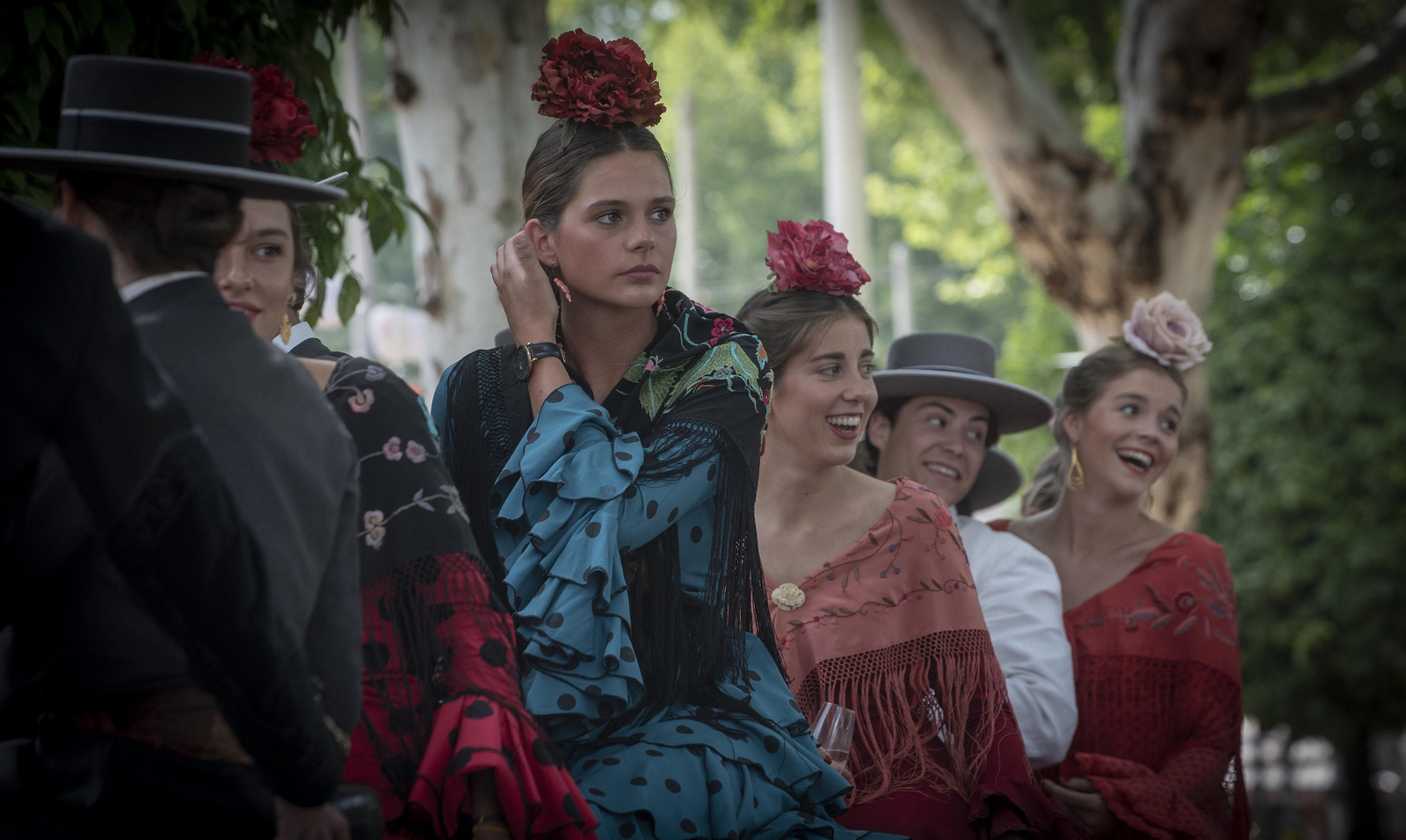 Sol y lluvia en el lunes de Feria