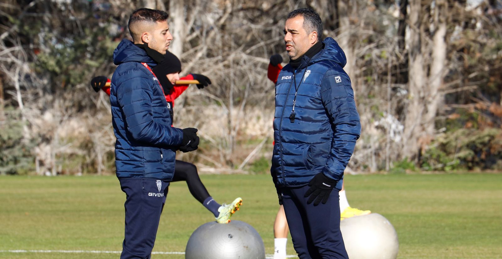 Germán Crespo, junto a Álex Prieto, el preparador físico del Córdoba CF.