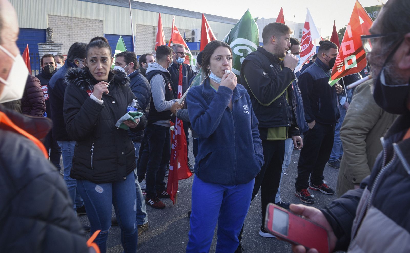 La concentración de trabajadores de la Factoría de Santa Barbara, en imágenes