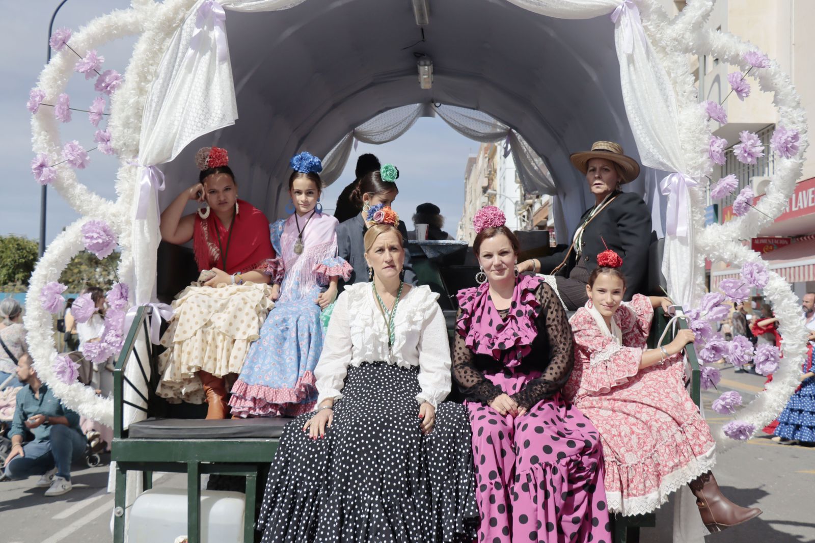 Imágenes de los carros de la Hermandad del Rocío de Huelva