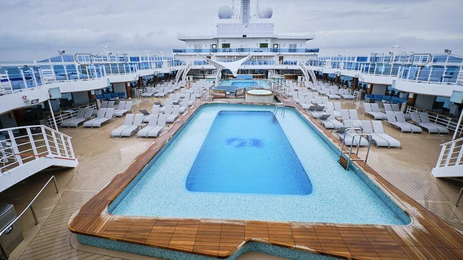 Cubiertas del buque Sky Princess