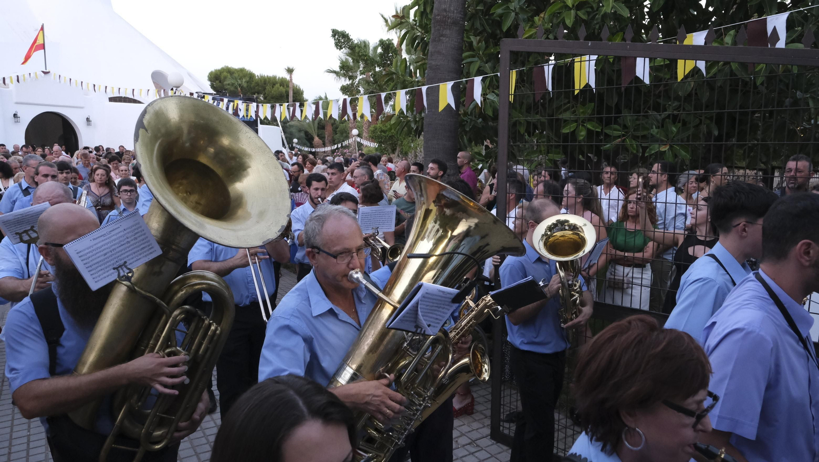 Procesión terrestre de la Virgen del Carmen en Aguadulce