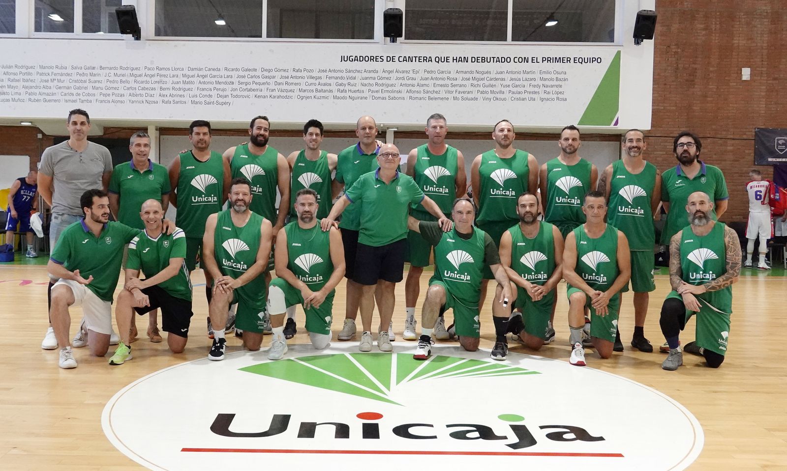 Las fotos del Unicaja +35 y +50 en el FIMBA de Málaga