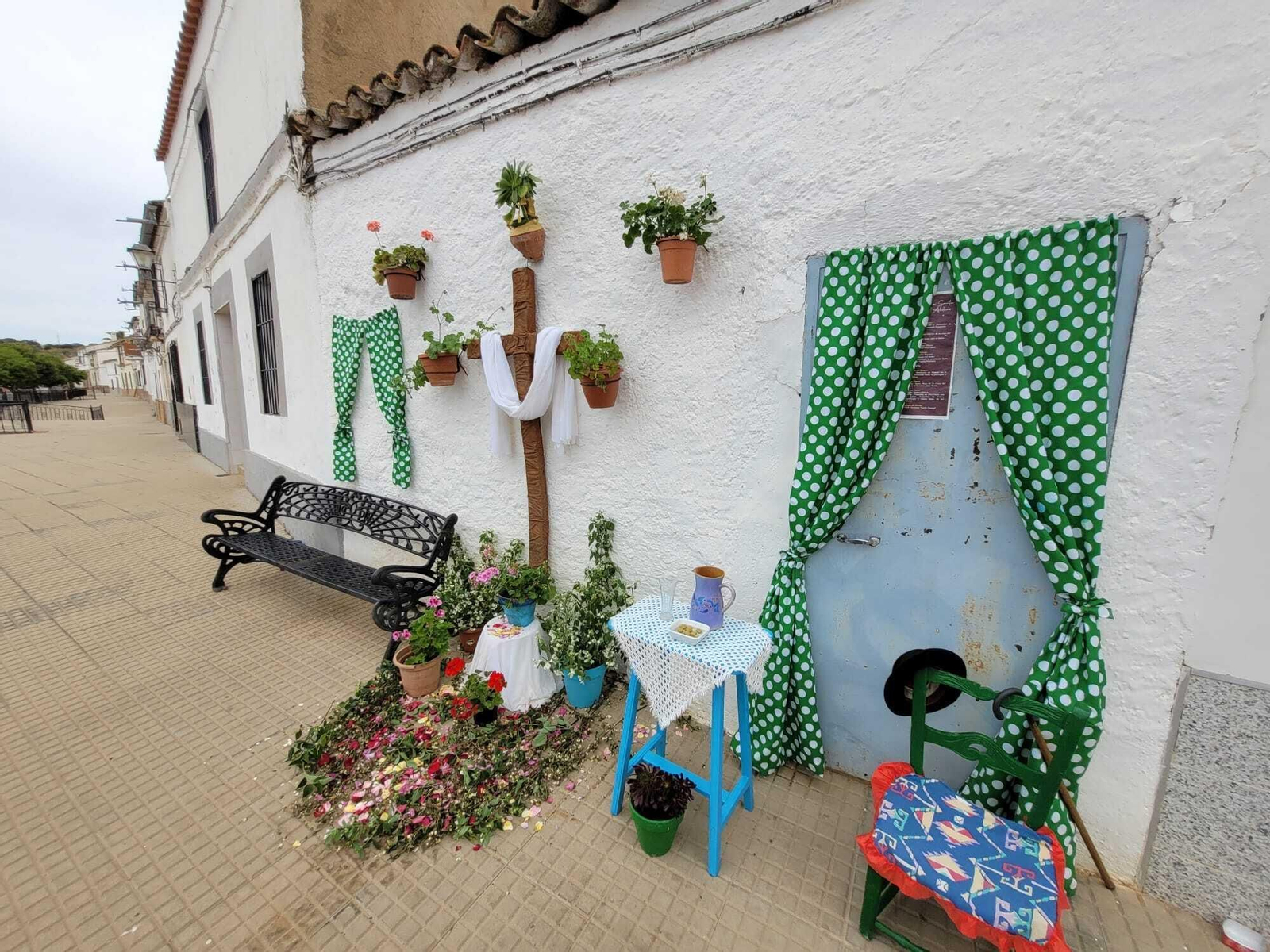 Un recorrido en fotografías por las Cruces de Mayo de Belmez