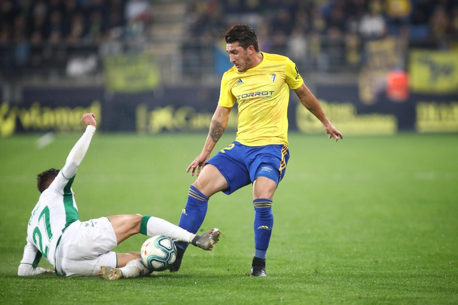 Las imágenes del Cádiz-Elche