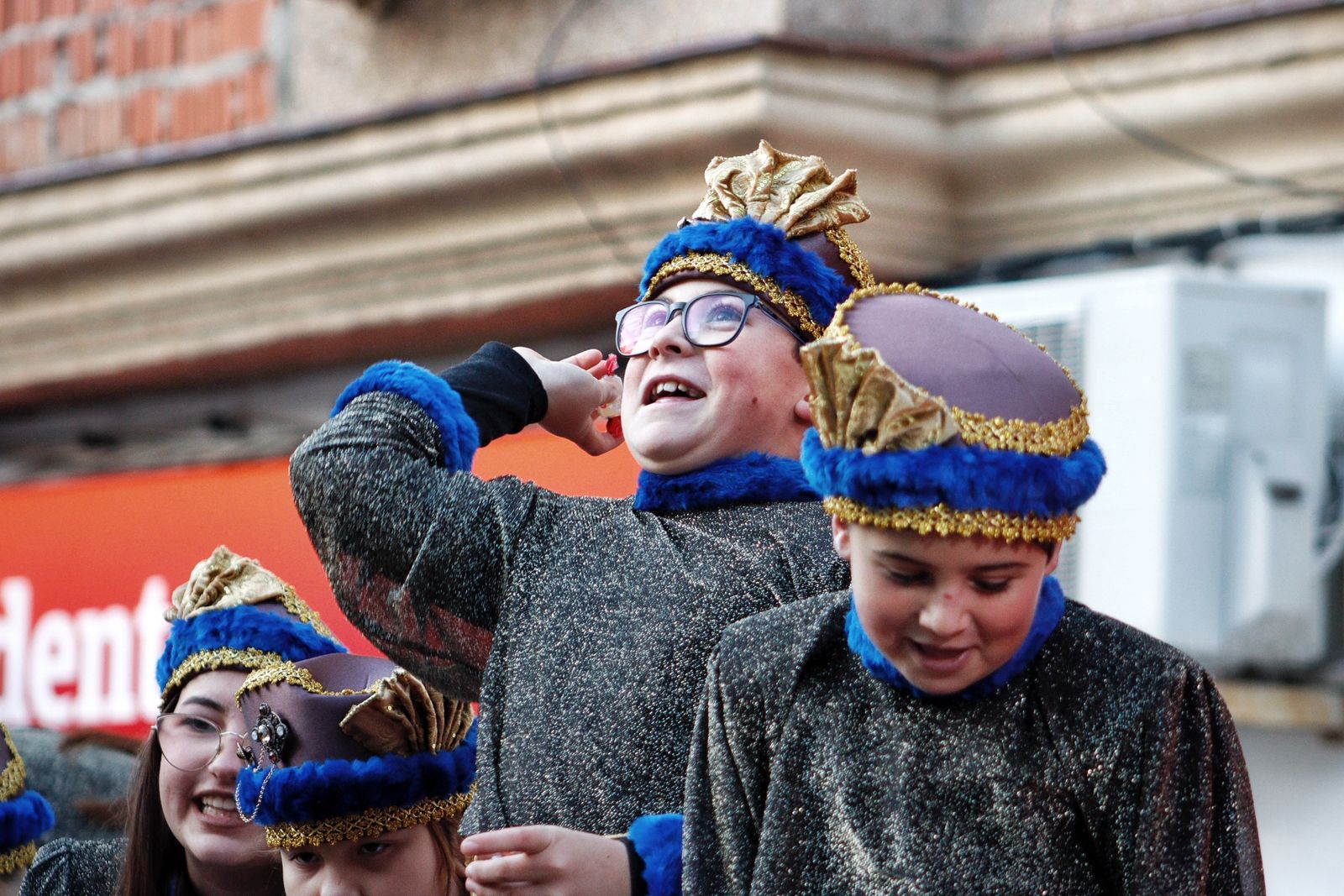 Las imágenes de la Cabalgata de Reyes Magos de Chiclana 2026