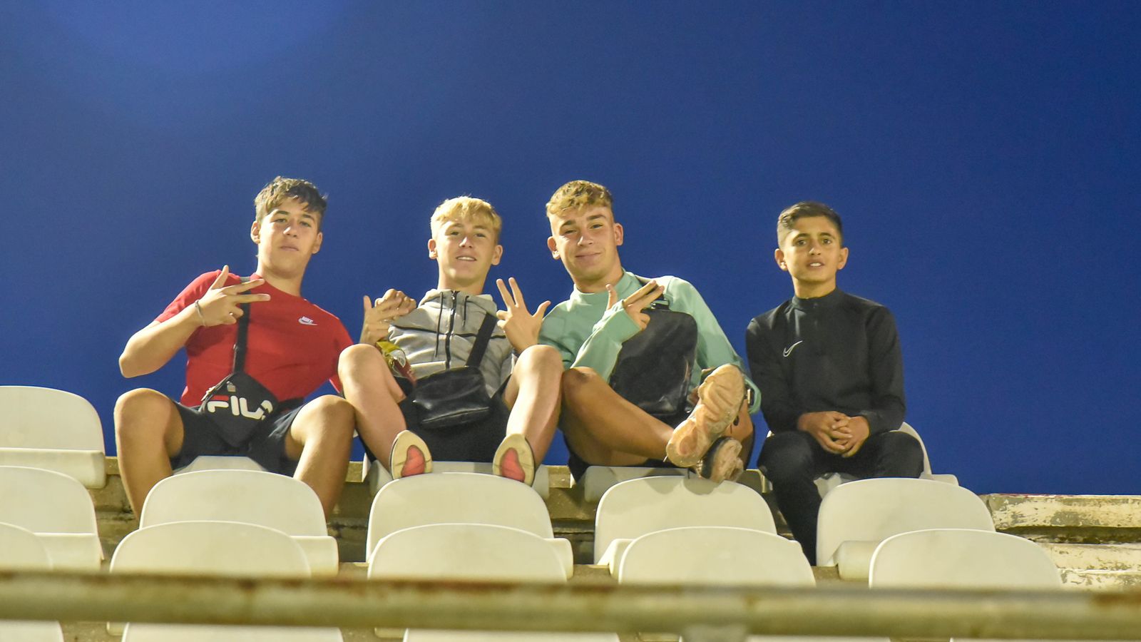 Las fotos del ambiente en el  Algeciras CF - San Fernando CD de la primera jornada.